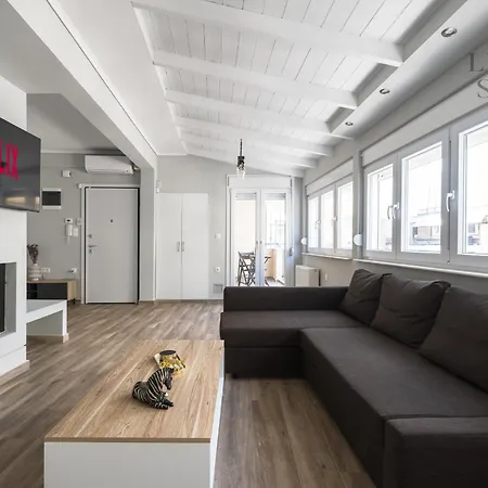 Niraya 2 Bedroom Penthouse, The Luxury Appartamento Salonicco